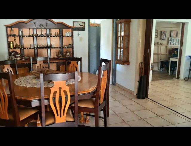 5 BEDROOM HOUSE FOR SALE IN STILFONTEIN